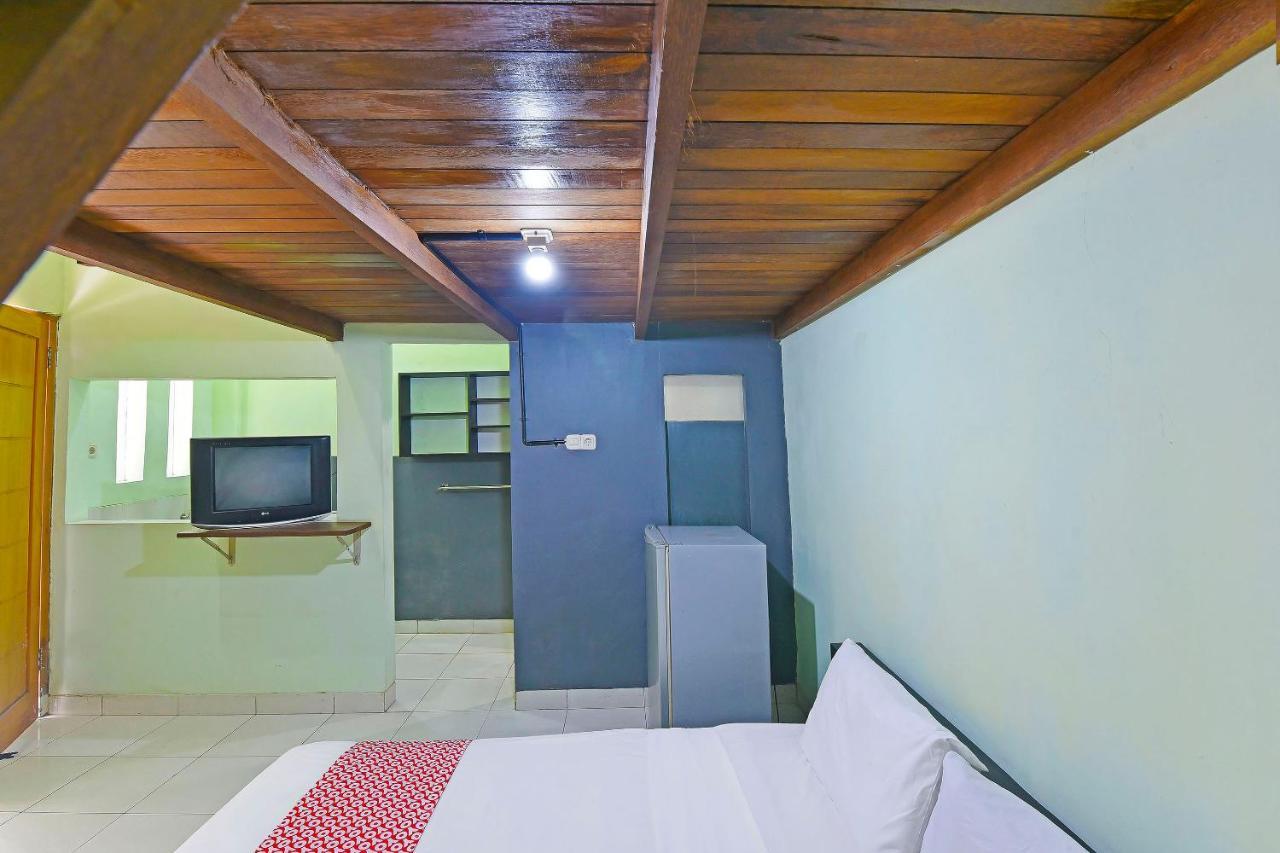 Super Oyo 91495 Hotel Indah Residence دنباسار المظهر الخارجي الصورة